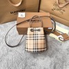 Bag-Burb-090 サイズ  :   16.5x 11x18.5cm