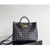 Bvbag-084 BV レディースバッグ サイズ  25cmx22cm x10.5cm