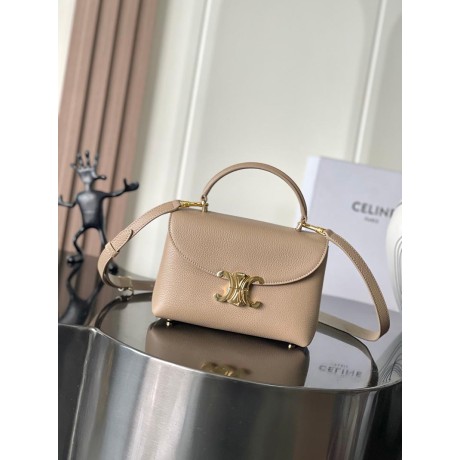 Bag-Celine-022 サイズ  :   20 X 13 X 8cm