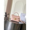 Bag-Celine-046 サイズ  :   20 X 13 X 8cm