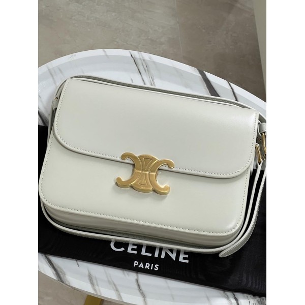 Bag-Celine-079 サイズ  :   22.5 X 16.5 X 7.5cm