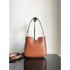 Bag-Celine-098 サイズ  :   24.5 X 21.5 X 5cm