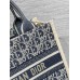 Bag-Dior-026 サイズ  :   26 x 12 x 21cm