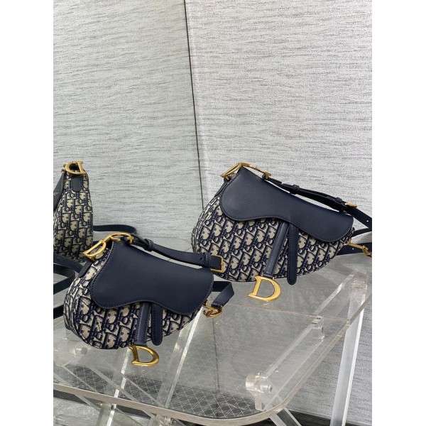 Bag-Dior-064 サイズ  :   19.5 x 6 x 15cm