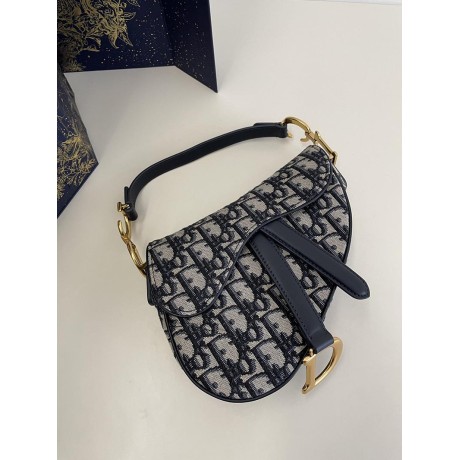 Bag-Dior-077 サイズ  :   19.5 x 6 x 15cm