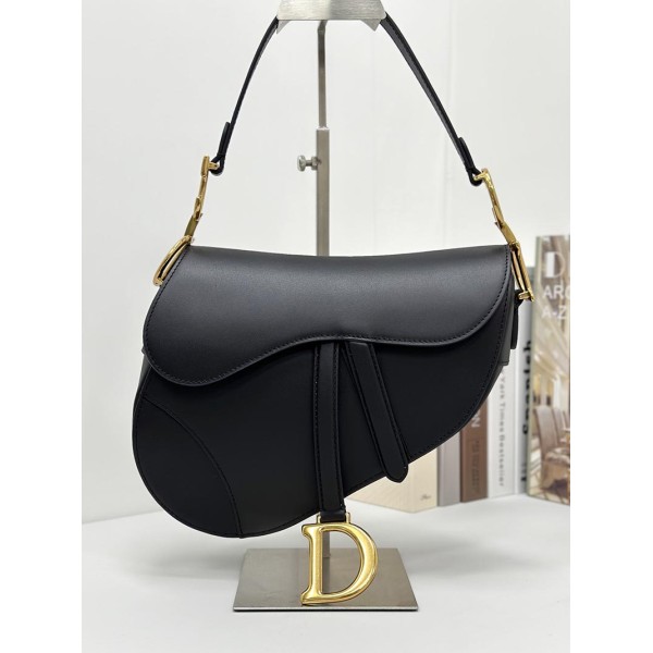 Bag-Dior-083 サイズ  :   25.5 x 20 x 6.5cm