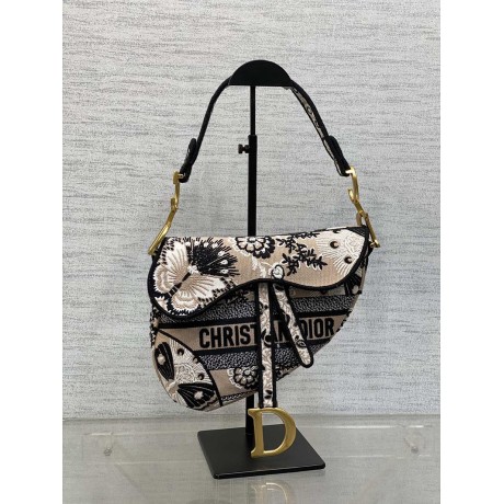 Bag-Dior-091 サイズ  :   25.5 x 20 x 6.5cm