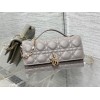 Bag-Dior-093 サイズ  :   21 x 11 x 5cm