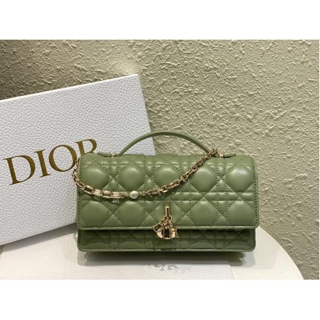 Bag-Dior-101 サイズ  :   21 x 11 x 5cm