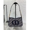 Bag-Dior-125 サイズ  :   23.5 x 14.5 x 6cm 