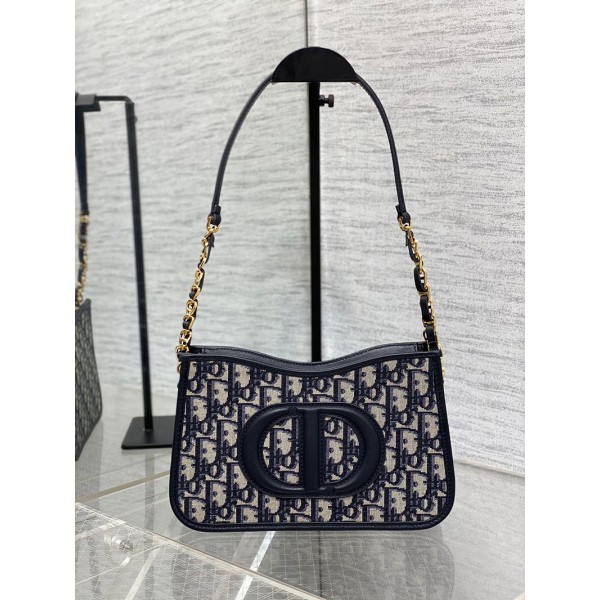 Bag-Dior-125 サイズ  :   23.5 x 14.5 x 6cm 
