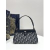 Bag-Dior-128 サイズ  :   26 x 13 x 16cm