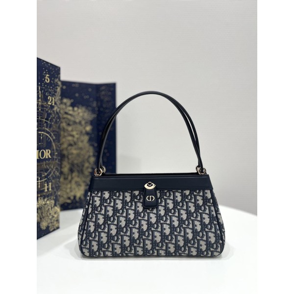 Bag-Dior-128 サイズ  :   26 x 13 x 16cm