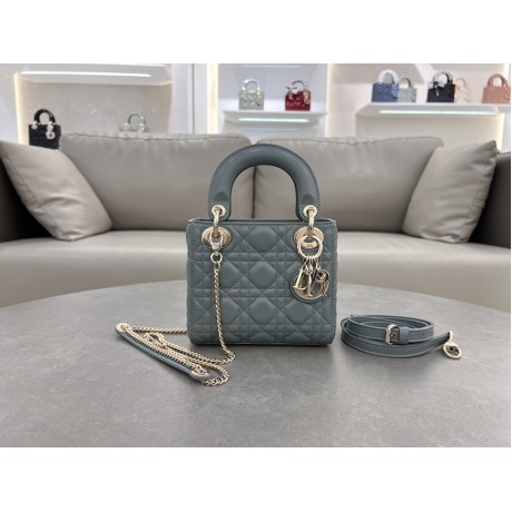 Bag-Dior-135 サイズ  :   17 x 7 x 15cm