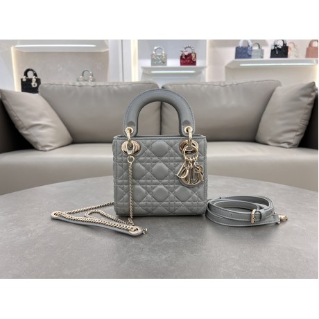 Bag-Dior-141 サイズ  :   17 x 7 x 15cm