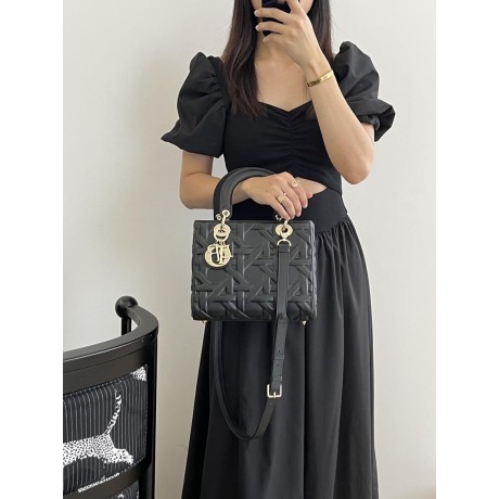 Bag-Dior-146 サイズ  :   24 x 20 x 11cm