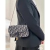 Bag-Dior-173 サイズ  :   21.5 x 12.5 x 3.7cm