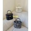 Bag-Dior-203 サイズ  :   16 x 11 x 9.5 cm 