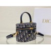 Bag-Dior-203 サイズ  :   16 x 11 x 9.5 cm 
