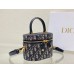 Bag-Dior-203 サイズ  :   16 x 11 x 9.5 cm 