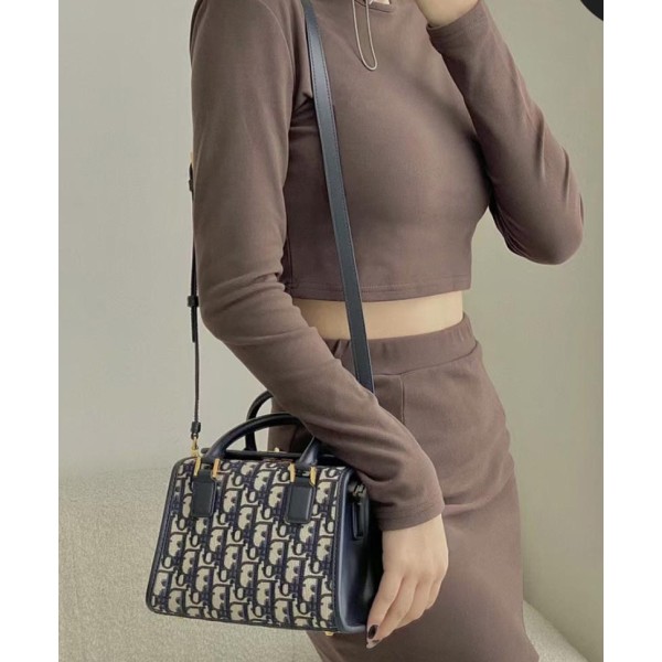 Bag-Dior-204 サイズ  :   19 x 15 x 15cm