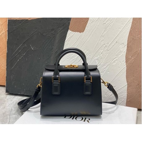 Bag-Dior-205 サイズ  :   19 x 15 x 15cm