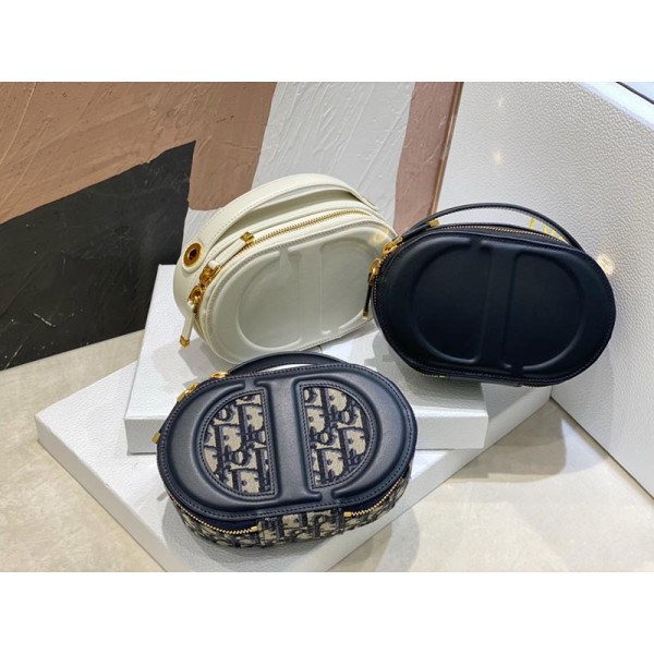 Bag-Dior-209 サイズ  :   18 x 11 x 6.5 cm
