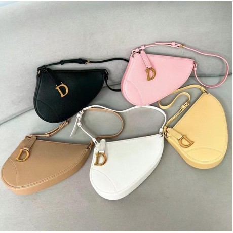 Bag-Dior-226 サイズ  :   20 x 15 x 4 cm