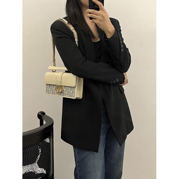 Bag-Dior-251 サイズ  :   25 x 4.5 x 13cm 