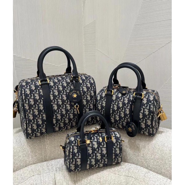 Bag-Dior-284 サイズ  :   17 x 10 x 8cm 
