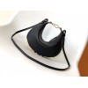 Bag-Fendi-002 サイズ  :   20x7.5x13cm