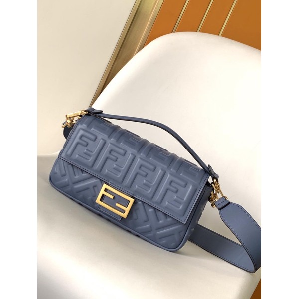 Bag-Fendi-005 サイズ  :   26x5x15cm