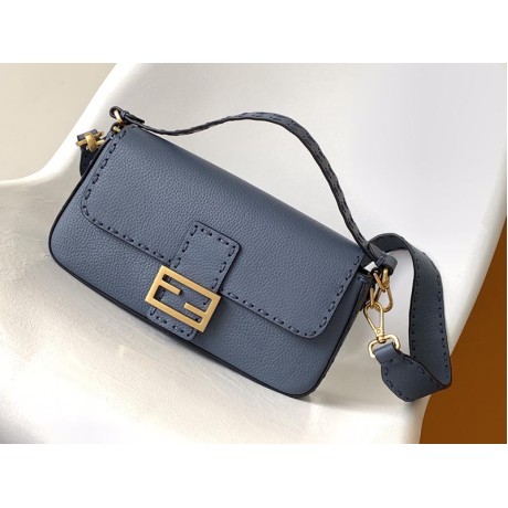 Bag-Fendi-010 サイズ  :   27x6x15cm
