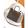 Bag-Fendi-012 サイズ  :   25.5x12x22.5cm