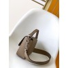 Bag-Fendi-016 サイズ  :   27x6x15cm 