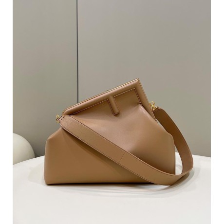 Bag-Fendi-023 サイズ  :   32.5x15x23.5cm