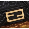 Bag-Fendi-039 サイズ  :   24×7×13cm 