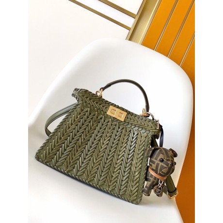 Bag-Fendi-056 サイズ  :   27x11x21cm