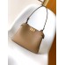 Bag-Fendi-074 サイズ  :   29x12x19cm