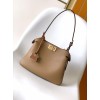 Bag-Fendi-074 サイズ  :   29x12x19cm