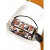 Bag-Fendi-075 サイズ  :   27x6x15cm
