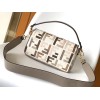 Bag-Fendi-076 サイズ  :   27x6x15cm