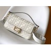 Bag-Fendi-078 サイズ  :   27x6x15cm