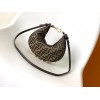 Bag-Fendi-083 サイズ  :   20x7.5x13cm