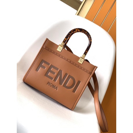 Bag-Fendi-084 サイズ  :   25.5x12x22.5cm