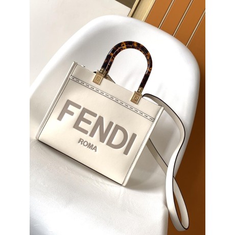 Bag-Fendi-085 サイズ  :   25.5x12x22.5cm