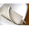 Bag-Fendi-085 サイズ  :   25.5x12x22.5cm