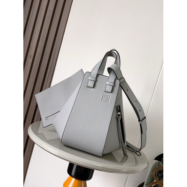 Bag-Loe-028 サイズ  :   30 x25 x14 cm