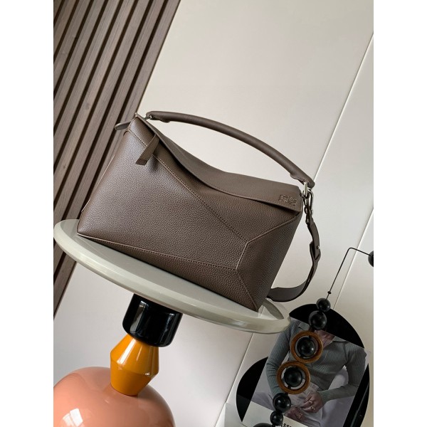 Bag-Loe-084 サイズ  :   33x14.7x21.5 cm