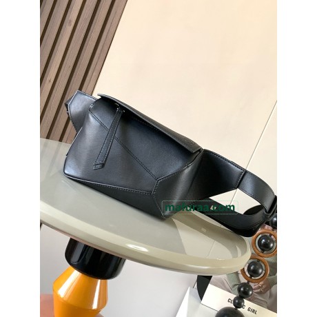 Bag-Loe-112 サイズ  :   18 x12 x7.5 cm